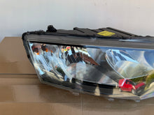 Laden Sie das Bild in den Galerie-Viewer, Frontscheinwerfer Skoda Octavia III 5E1941016 Rechts Scheinwerfer Headlight SCH4169906095jc