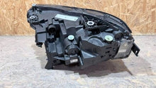 Laden Sie das Bild in den Galerie-Viewer, Frontscheinwerfer BMW 2 G42 8083636 Rechts Scheinwerfer Headlight SCH4089902671wo
