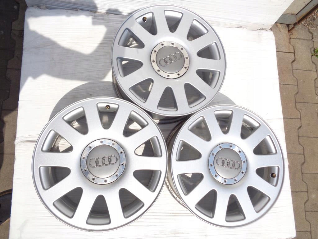 1x Alufelge 16 Zoll 7.0" 5x112 45ET Glanz Silber 4A0601025P Audi B5 Rim Wheel