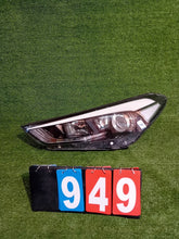 Load image into Gallery viewer, Frontscheinwerfer Hyundai Tucson CSC28352 Links Scheinwerfer Headlight SCH5630498965ex