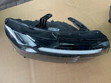 Laden Sie das Bild in den Galerie-Viewer, Frontscheinwerfer Dacia Duster 260107725R LED Rechts Scheinwerfer Headlight SCH2734528753xs