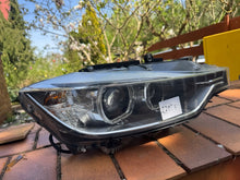 Laden Sie das Bild in den Galerie-Viewer, Frontscheinwerfer BMW 3 F30 F31 2X98532366 Rechts Scheinwerfer Headlight SCH2460117673yy