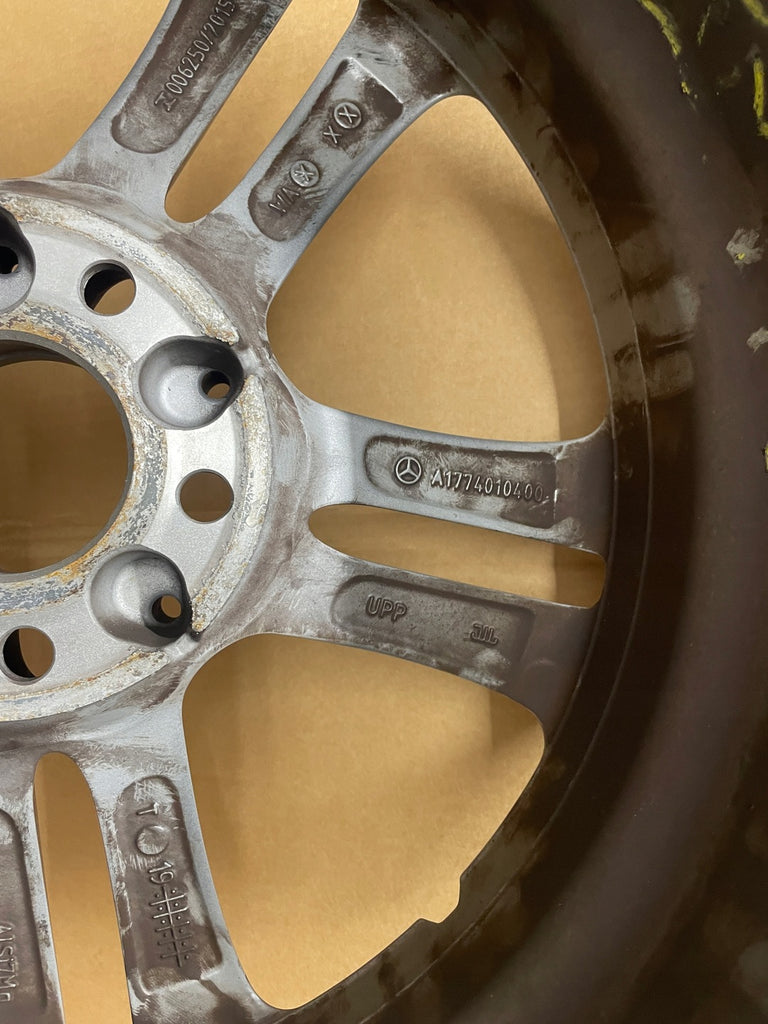 1x Alufelge 17 Zoll 6.5" 5x112 44ET A1774010400 Mercedes-Benz W177 Rim Wheel