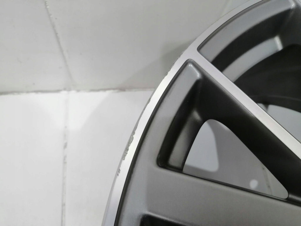 1x Alufelge 20 Zoll 8W0601025EG Audi A4 B9 Rim Wheel FEL7472325080xs
