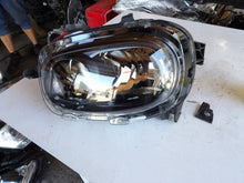 Load image into Gallery viewer, Frontscheinwerfer Citroën C3 90097897 Links Scheinwerfer Headlight