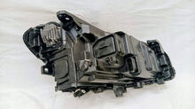 Laden Sie das Bild in den Galerie-Viewer, Frontscheinwerfer Mercedes-Benz W246 A2469062601 LED Links Headlight SCH3920387423bx