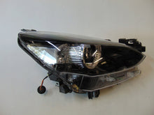Laden Sie das Bild in den Galerie-Viewer, Frontscheinwerfer Mazda II D43N-51030 LED Rechts Scheinwerfer Headlight