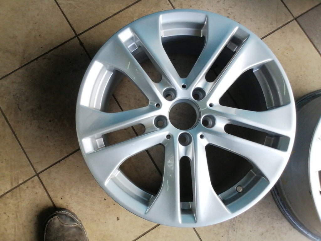 4x Alufelge 17 Zoll 7.5" 5x112 47ET Glanz Silber A2044017502 Mercedes-Benz W204 FEL8737838150bm