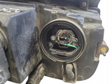 Laden Sie das Bild in den Galerie-Viewer, Frontscheinwerfer Hyundai Santa Fé II 921012BXXX Links Scheinwerfer Headlight SCH9227060779sg