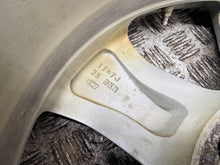 Laden Sie das Bild in den Galerie-Viewer, 1x Alufelge 17 Zoll AMD237102 Toyota Rav 4 Rim Wheel FEL8039629867ke