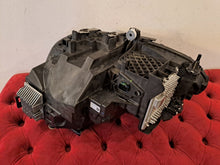Laden Sie das Bild in den Galerie-Viewer, Frontscheinwerfer BMW 2 G42 8083636-06 8083635-05 Ein Satz Headlight SCH1988950982uk
