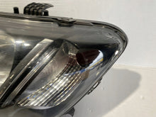 Laden Sie das Bild in den Galerie-Viewer, Frontscheinwerfer Dacia Sandero ARO18335 Links Scheinwerfer Headlight