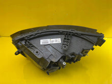 Load image into Gallery viewer, Frontscheinwerfer Dacia Duster 260107725R LED Rechts Scheinwerfer Headlight SCH8264804847tx