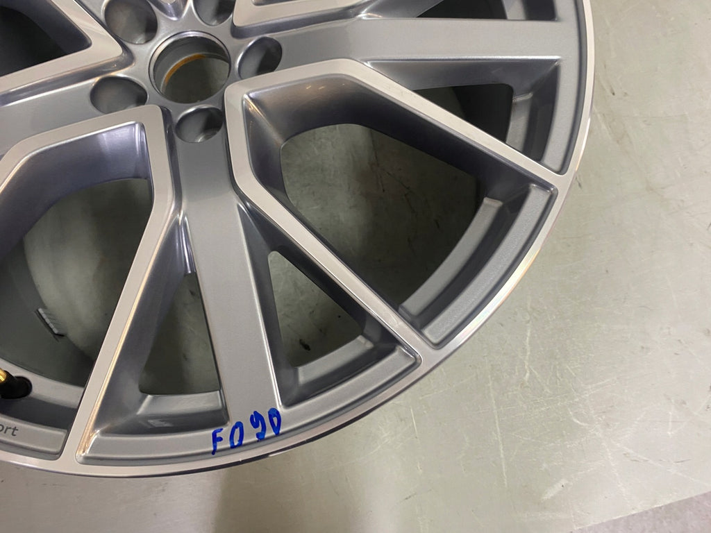 1x Alufelge 21 Zoll 9.5" 5x112 36ET Glanz Silber 4KE601025C Audi E-Tron Mg