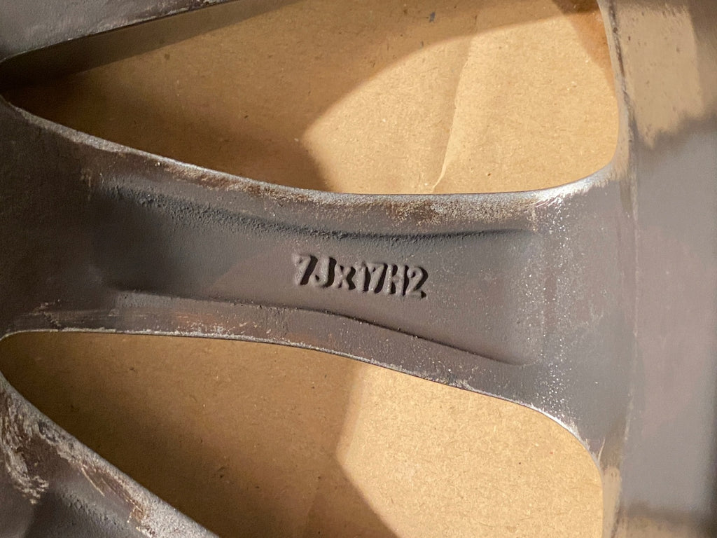 1x Alufelge 17 Zoll 7.0" 5x98 41ET 735573714 Fiat 500l Rim Wheel