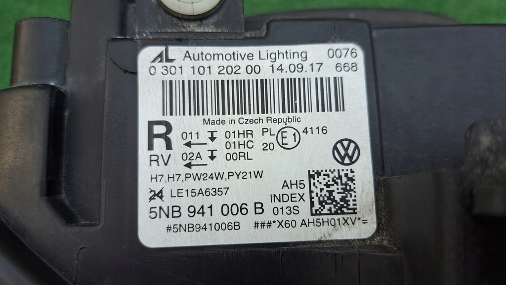 Frontscheinwerfer VW Tiguan 5NB941006B Rechts Scheinwerfer Headlight SCH2178420239se