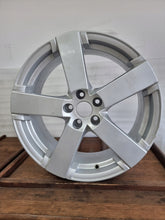 Load image into Gallery viewer, 1x Alufelge 17 Zoll 7.0" 5x100 43ET 6J0071493 Seat Cordoba Fabia Rim Wheel FEL6229870763oz