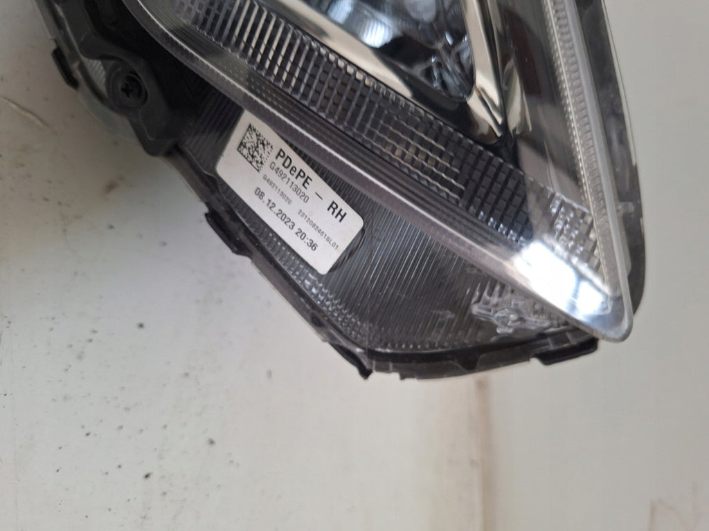 Frontscheinwerfer Hyundai I30 III G492113020 FALSE Scheinwerfer Headlight SCH4483031199cu