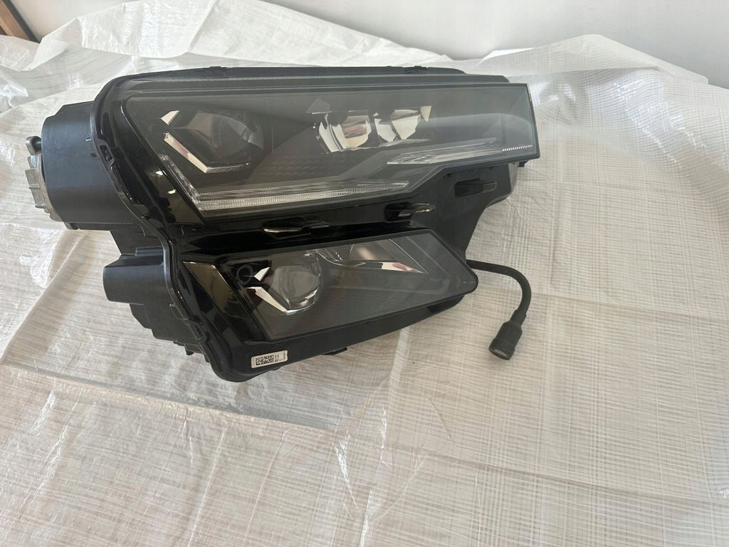 Frontscheinwerfer Skoda Karoq 57B941036B Rechts Scheinwerfer Headlight SCH9645598512mb