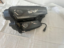 Laden Sie das Bild in den Galerie-Viewer, Frontscheinwerfer Skoda Karoq 57B941036B Rechts Scheinwerfer Headlight SCH9645598512mb