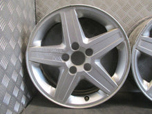 Laden Sie das Bild in den Galerie-Viewer, 4x Alufelge 16 Zoll 6.5" 5x108 30671413 Volvo S40 V50 Rim Wheel FEL1177587417kx