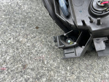 Load image into Gallery viewer, Frontscheinwerfer Mitsubishi 8301C959 Links Scheinwerfer Headlight SCH9085959492kf
