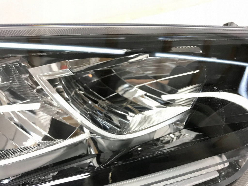 Frontscheinwerfer Toyota 4 Yaris L1888KOD Rechts Scheinwerfer Headlight SCH4443952019cg