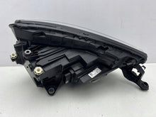 Laden Sie das Bild in den Galerie-Viewer, Frontscheinwerfer Skoda Kamiq 655941015C LED Links Scheinwerfer Headlight SCH6107596389rj