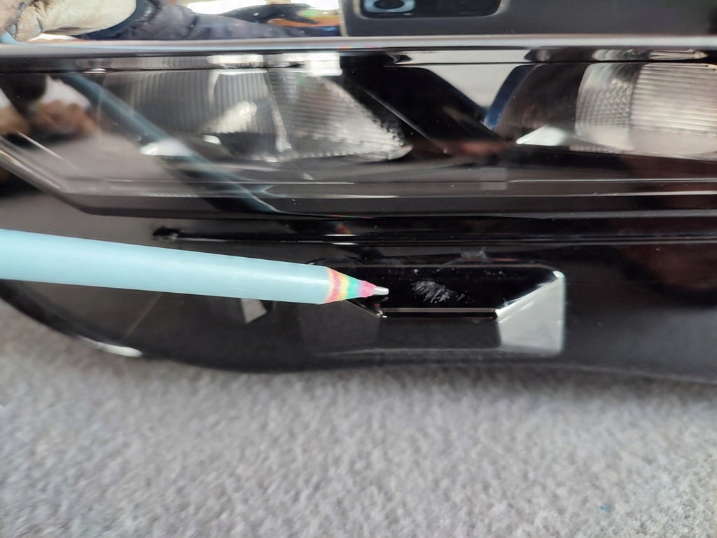 Frontscheinwerfer VW Touareg 761941082 LED Rechts Scheinwerfer Headlight