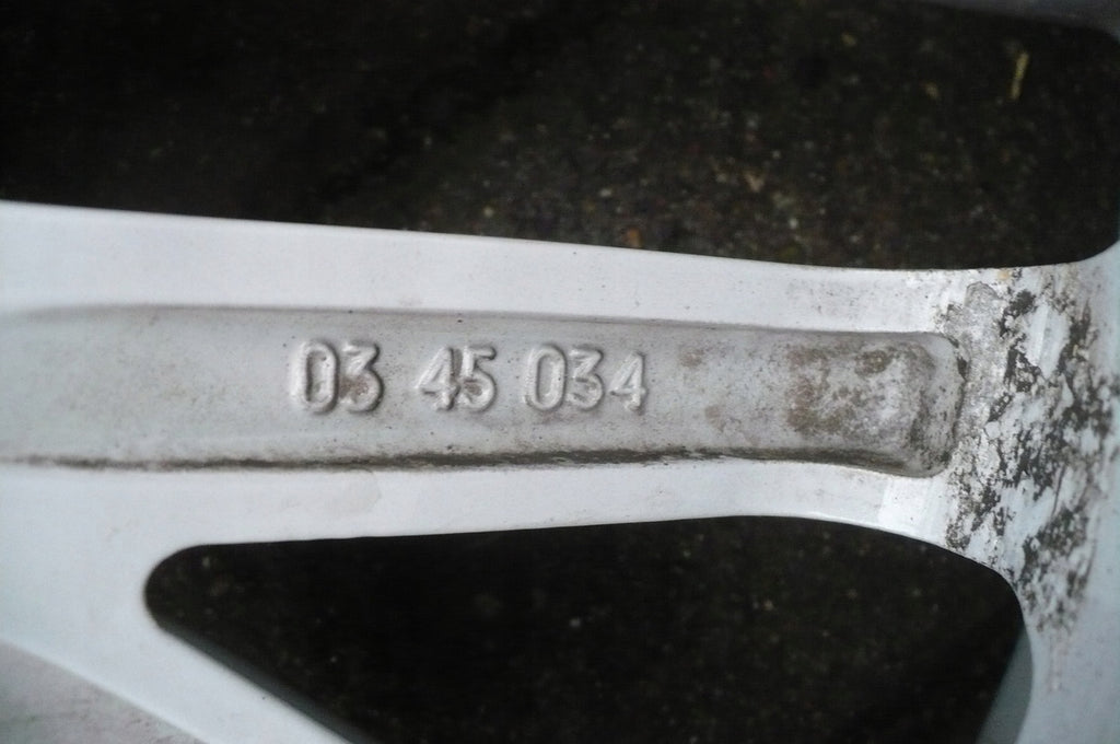 1x Alufelge 18 Zoll 8.0" 5x120 24ET 6753240 BMW Rim Wheel