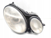 Laden Sie das Bild in den Galerie-Viewer, Frontscheinwerfer Mercedes-Benz E-Class Saloon 155430-00 Rechts Headlight SCH4474600926tm