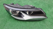 Laden Sie das Bild in den Galerie-Viewer, Frontscheinwerfer VW Tiguan 5N1941006 Rechts Scheinwerfer Headlight