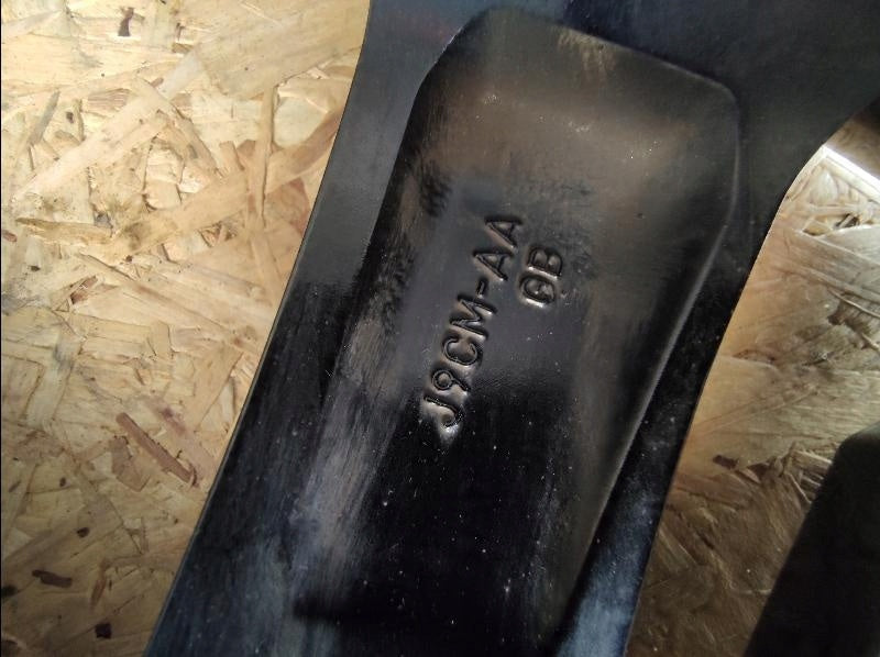 2x Alufelge 20 Zoll 8.0" 5x108 40ET Schwarz J9CM-AA Jaguar E-Pace E Pace