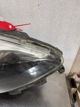 Load image into Gallery viewer, Frontscheinwerfer Renault Scenic 260106928 Rechts Scheinwerfer Headlight SCH8361842923xv