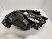 Laden Sie das Bild in den Galerie-Viewer, Frontscheinwerfer Mercedes-Benz Gle W166 A1668201559 LED Rechts oder Links