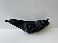 Load image into Gallery viewer, Frontscheinwerfer Kia Sportage IV 92101F1500 Links Scheinwerfer Headlight SCH4664822367oa