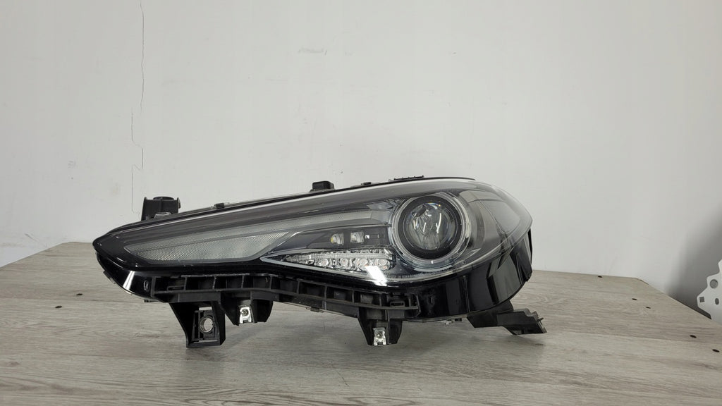 Frontscheinwerfer Alfa Romeo Giulia 50564104 Xenon Links Scheinwerfer Headlight SCH2133565737hw