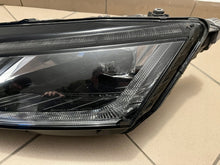 Laden Sie das Bild in den Galerie-Viewer, Frontscheinwerfer Skoda Octavia IV 5E4941015A LED Links Scheinwerfer Headlight SCH9488597876sx
