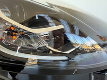 Laden Sie das Bild in den Galerie-Viewer, Frontscheinwerfer Ford Puma L90202258 Rechts Scheinwerfer Headlight SCH3621320814zc