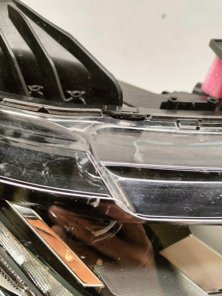 Frontscheinwerfer Mitsubishi Outlander 8301D3-32 LED Rechts Headlight