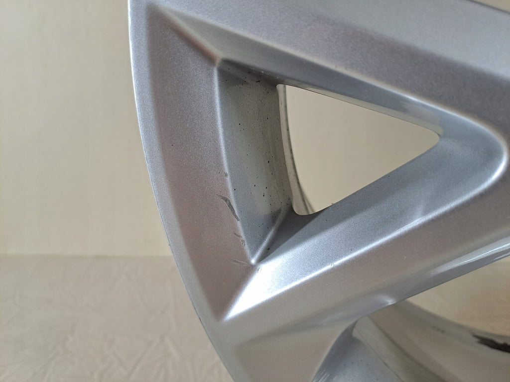 1x Alufelge 17 Zoll 6.5" 5x100 48ET Glanz Silber 6F9601025H Seat Arona Rim Wheel