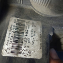 Laden Sie das Bild in den Galerie-Viewer, Frontscheinwerfer Mercedes-Benz W220 0301178273 Links Scheinwerfer Headlight SCH8635341392ws