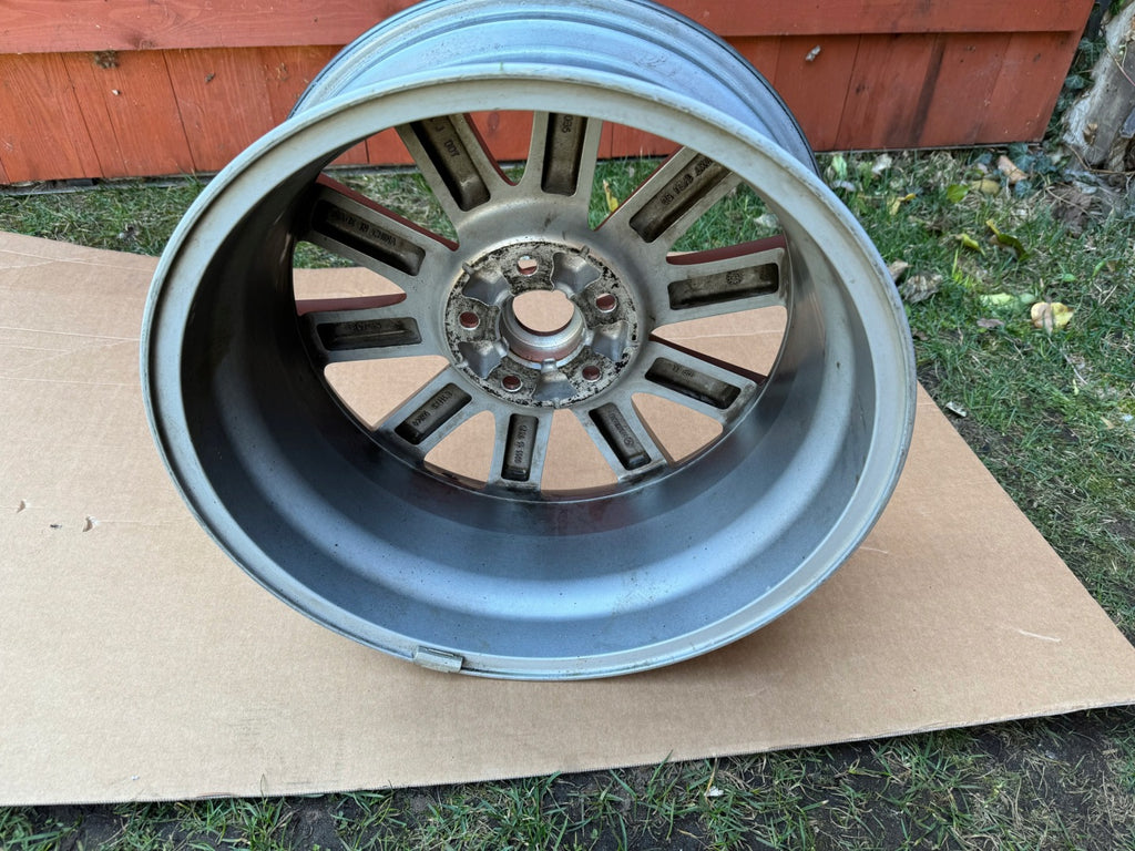 1x Alufelge 17 Zoll 7.5" 5x114.3 50ET Glanz Grau 9965167570 Mazda 6 Gj Rim Wheel FEL3846435112qk