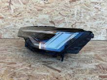 Laden Sie das Bild in den Galerie-Viewer, Frontscheinwerfer Audi C8 4K0941039 LED Ein Stück (Rechts oder Links) Headlight