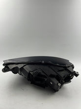 Laden Sie das Bild in den Galerie-Viewer, Frontscheinwerfer Audi Q5 80A941034 LED Rechts Scheinwerfer Headlight