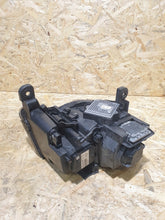 Laden Sie das Bild in den Galerie-Viewer, Frontscheinwerfer Jeep Grand Cherokee Wk2 68144709AF Links Headlight SCH2734240166eh