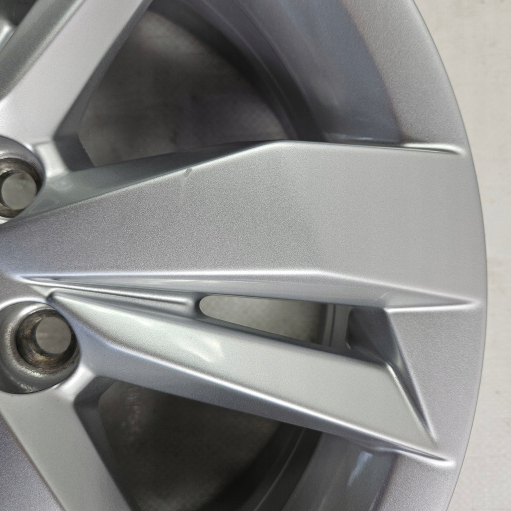 1x Alufelge 15 Zoll 5.5" 5x100 40ET 2G0601025N VW Polo Rim Wheel FEL2442788156lo
