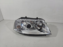 Laden Sie das Bild in den Galerie-Viewer, Frontscheinwerfer VW Sharan 19864032486 Rechts Scheinwerfer Headlight SCH6530724505nl