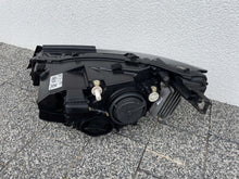 Laden Sie das Bild in den Galerie-Viewer, Frontscheinwerfer BMW I3 7295670-11 Rechts Scheinwerfer Headlight SCH8597375519vv