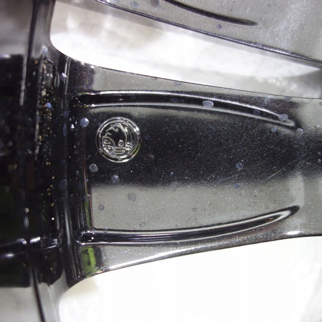 1x Alufelge 17 Zoll 6.5" 5x112 41ET 3V0601025BG Skoda Superb Iii Rim Wheel